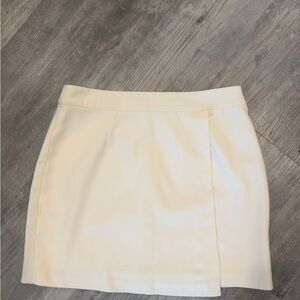 Forever 21 Off-White Asymmetrical Skirt